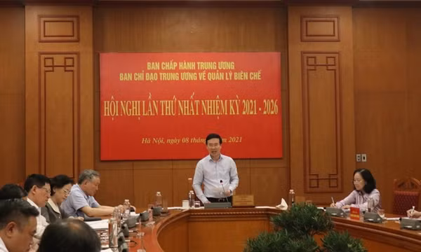 Tiếp tục tổng kết, làm tốt công tác chuẩn bị để quyết định tổng biên chế