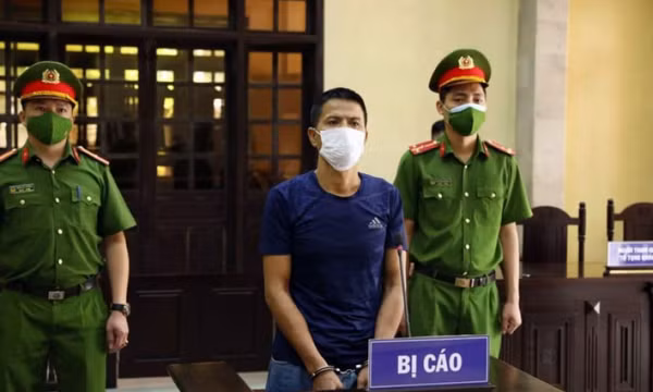 Tấn công Cảnh sát để thông chốt kiểm dịch, lĩnh 33 tháng tù