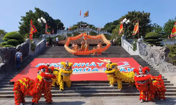 “Tôi muốn đưa múa lân, sư, rồng Quảng Ninh và Việt Nam lên tầm cao”