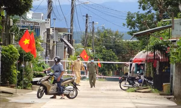 Liên tiếp ghi nhận F0 trong cộng đồng, thành phố Pleiku phong tỏa thêm nhiều điểm