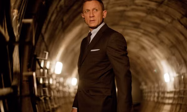Daniel Craig giải thích về phát ngôn bị chỉ trích vô ơn