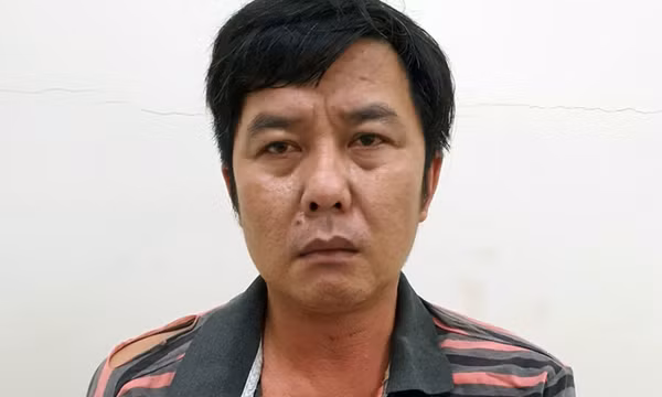Gã đàn ông say rượu cầm dao đâm đại úy công an ở Cần Thơ