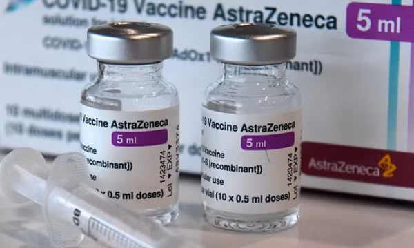 Bộ Y tế trả lời về khoảng cách tiêm 2 mũi vaccine AstraZeneca