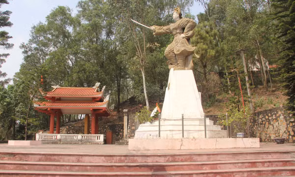 Nữ tướng Lê Chân