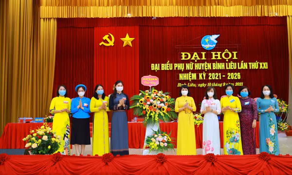 Hội LHPN tỉnh: Hoàn thành Đại hội đại biểu phụ nữ cấp huyện nhiệm kỳ 2021-2026