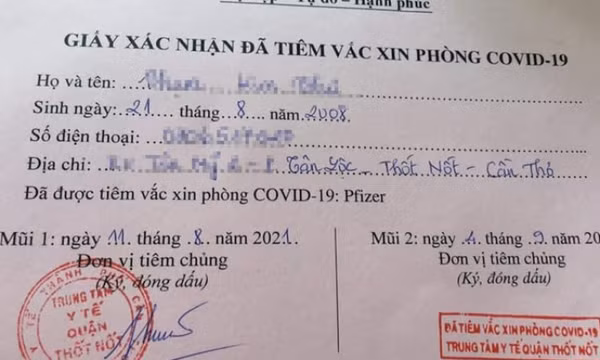 Bé gái 13 tuổi ở Cần Thơ được tiêm 2 mũi vaccine Pfizer