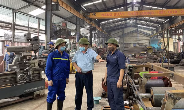 Thợ mỏ sáng tạo Hoàng Thọ Đăng 