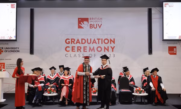 Trường Đại học Anh Quốc Việt Nam (BUV) đón chào thế hệ sinh viên tốt nghiệp mới