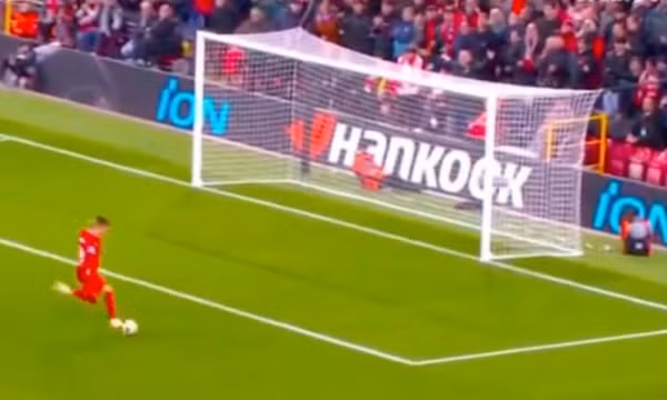 Liverpool đại thắng trong ngày Nunez bỏ lỡ khó tin