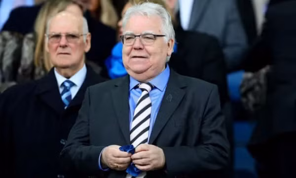Chủ tịch Everton qua đời