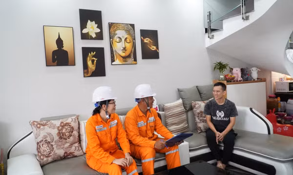 Điện lực Quảng Ninh thay đổi ngày ghi chỉ số công tơ về cuối tháng đảm bảo quyền lợi cho khách hàng