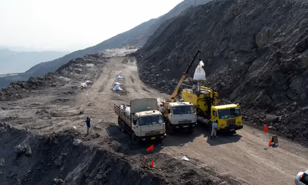 Đảm bảo an toàn trong sản xuất vật liệu nổ công nghiệp