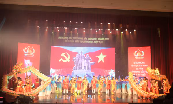 Sôi nổi hoạt động văn hoá tinh thần chào mừng ngày thành lập tỉnh