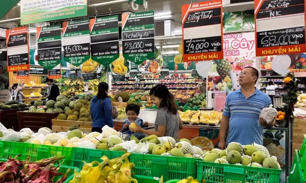Doanh nghiệp tiết giảm chi phí, tăng khuyến mại kích cầu tiêu dùng