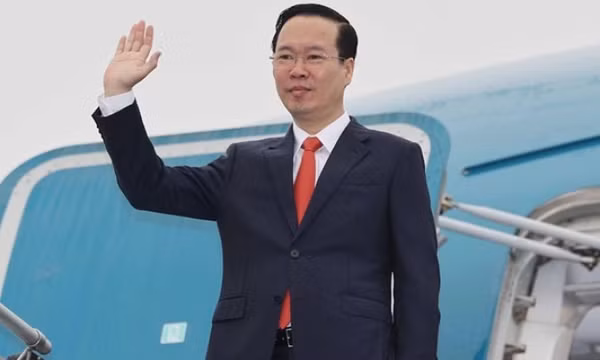 Chủ tịch nước lên đường dự Diễn đàn Cấp cao 'Vành đai và Con đường'