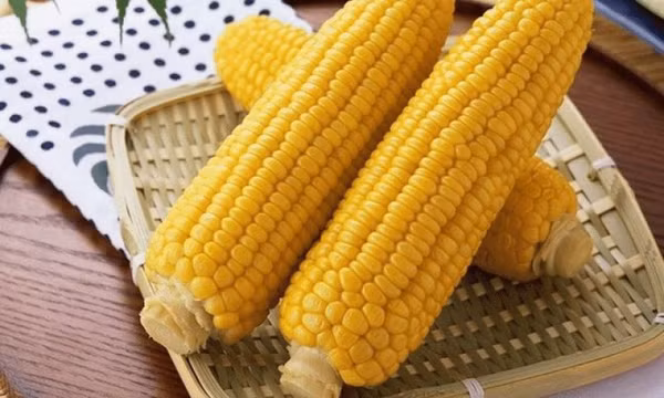 Những người nên tránh ăn ngô kẻo 'hại đủ đường'