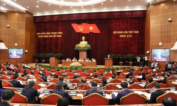 Hội nghị Trung ương 8 khóa XIII: Xem xét, quyết định nhiều vấn đề trọng đại