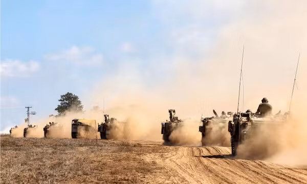 Hàng hóa cứu trợ từ Ai Cập được phép vào Dải Gaza