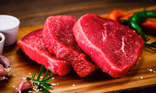 Ăn thịt đỏ có làm u ung thư tiến triển nhanh?