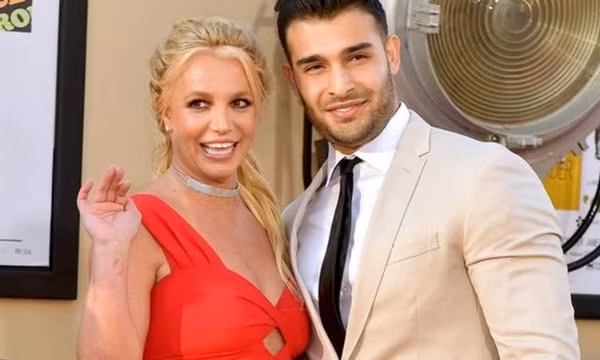 Cuộc đời trượt dốc của Britney Spears, phần lớn liên quan tới đàn ông?