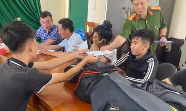 Xác định người cầm đầu đưa lao động vượt biên tìm việc nhẹ lương cao