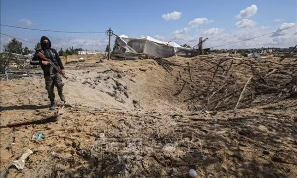 Xe tăng Israel 'bắn nhầm' đồn quân sự Ai Cập
