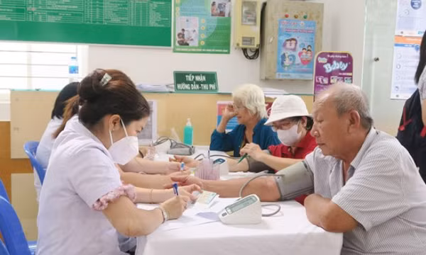 Tuổi thọ trung bình của người Việt là hơn 73 tuổi nhưng kèm nhiều bệnh