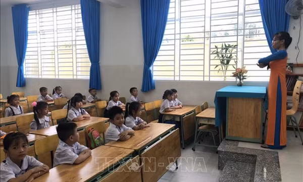 Bộ GD&ĐT yêu cầu thực hiện đúng quy định các khoản thu