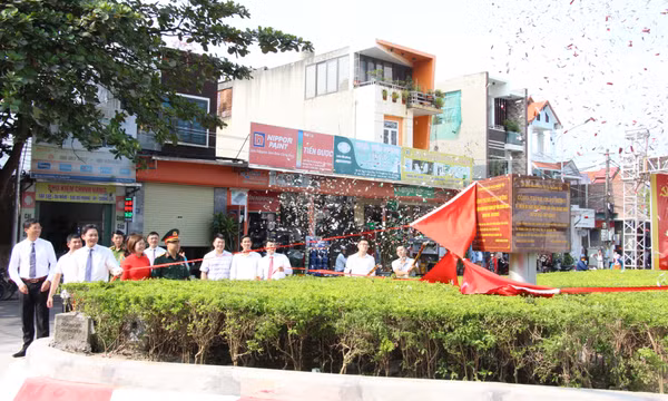 Quảng Yên: Gắn biển công trình chào mừng kỷ niệm Ngày thành lập tỉnh