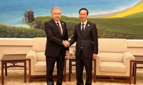 Việt Nam coi trọng phát triển quan hệ hữu nghị với Uzbekistan