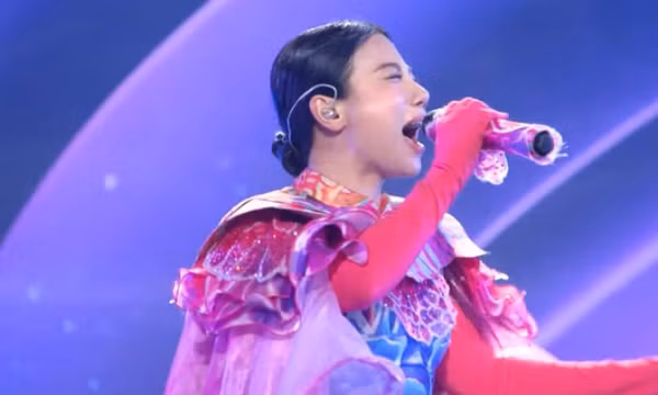 Ca sĩ Phượng Vũ tại The Mask Singer: Từ cô kế toán tới giọng hát nội lực, được đánh giá cao