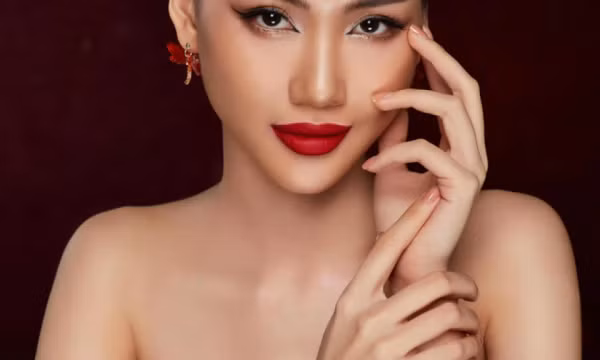 Vừa đăng quang, Hoa hậu Bùi Quỳnh Hoa lên tiếng khẳng định sự 'trung thực'