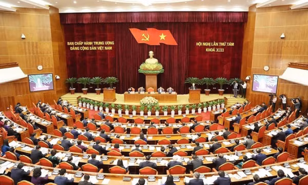 Quy định mới của Bộ Chính trị về đánh giá, xếp loại chất lượng hằng năm tập thể, cá nhân trong hệ thống chính trị