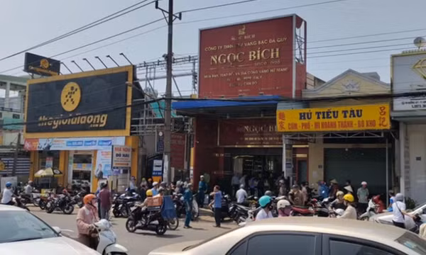 Bắt nhanh kẻ cướp tiệm vàng ở Bình Phước