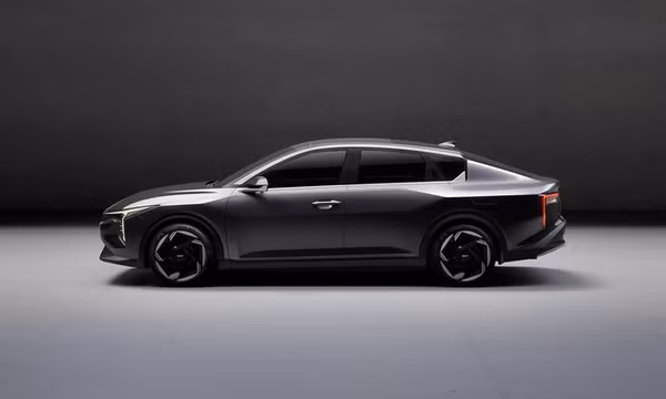 Kia K4 ra mắt, thay thế K3/Cerato với thiết kế lột xác ngoạn mục