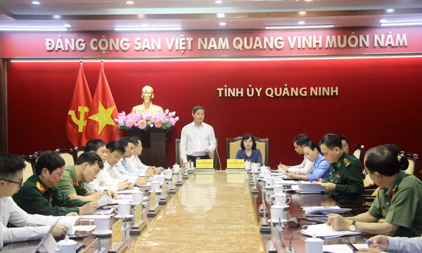 Đoàn công tác Ban Cơ yếu Chính phủ làm việc với Thường trực Tỉnh ủy