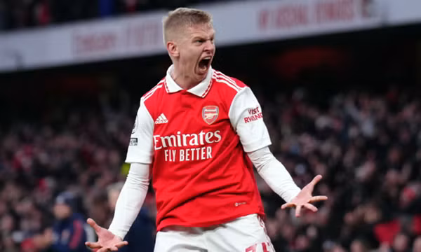 Arsenal ra giá tống khứ Zinchenko