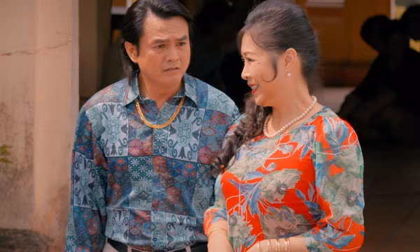 'Sáng đèn' - nỗ lực tái hiện gánh hát cải lương nhưng kịch bản yếu