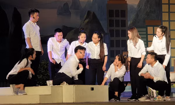 Đoàn Nghệ thuật Quảng Ninh sẽ công diễn 2 vở kịch ngắn phục vụ nhân dân