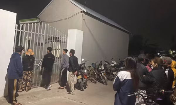 Chồng sát hại vợ trong đêm ở Hà Nội