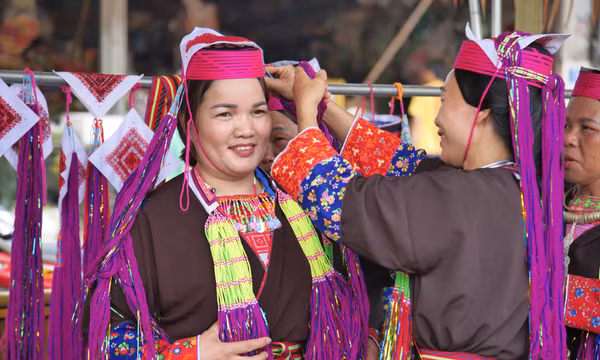 Hà Lâu rộn ràng ngày hội