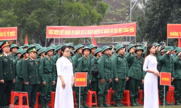 Hai thanh niên bị phạt 130 triệu đồng vì trốn nhập ngũ