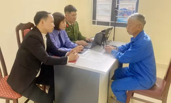 Khởi tố người đàn ông trồng hơn 1.600 cây thuốc phiện ở Cao Bằng