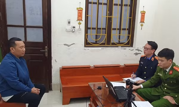 Tuấn 'phò mã' đánh bi -a thâu đêm, tổng số tiền cá cược lên tới 1 tỷ đồng