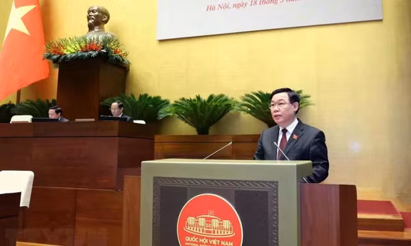 Chủ tịch Quốc hội khai mạc phiên chất vấn về lĩnh vực tài chính, ngoại giao