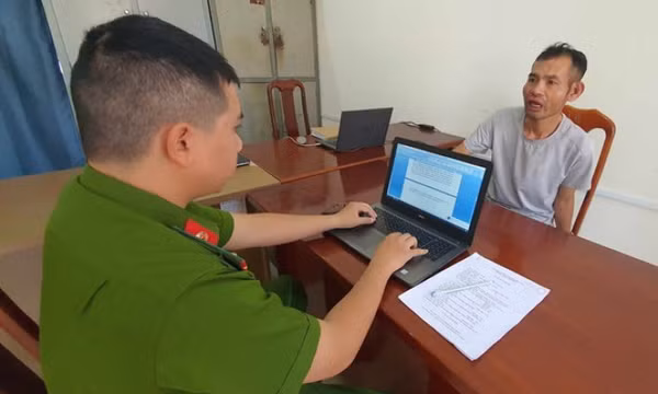 Bắt giữ đối tượng dùng dao khống chế một phụ nữ để hiếp dâm, cướp tài sản