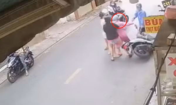 Xác minh vụ 5 người chặn đánh cô gái trẻ vì nghi 'giật chồng'