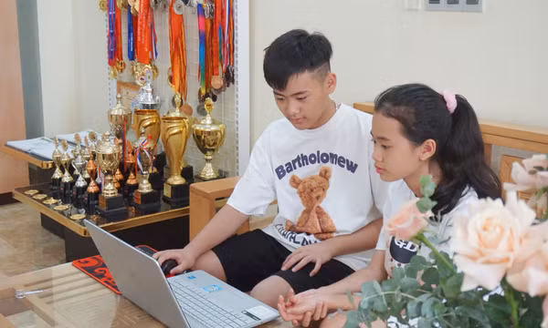 Tài năng dancesport Trần Nguyễn Ngọc Minh