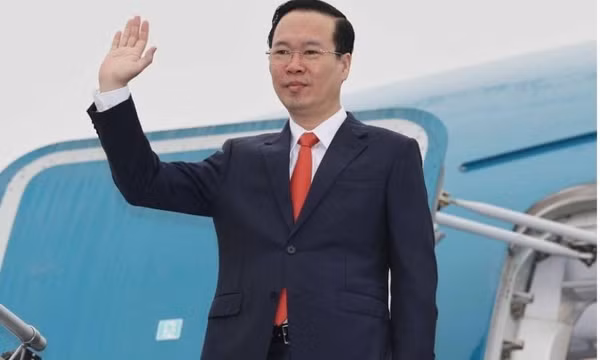 Chủ tịch nước Võ Văn Thưởng lên đường tham dự Lễ đăng quang của Nhà vua Anh Charles III