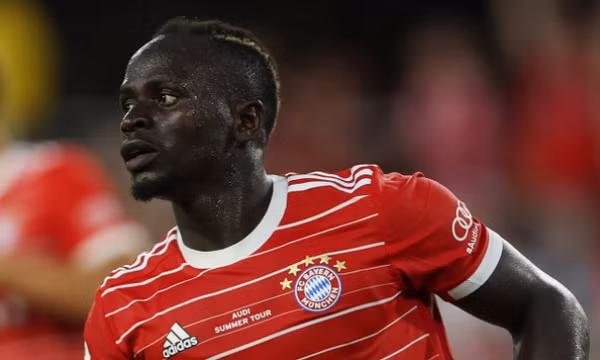 Mane trở lại Premier League, đối đầu Liverpool?